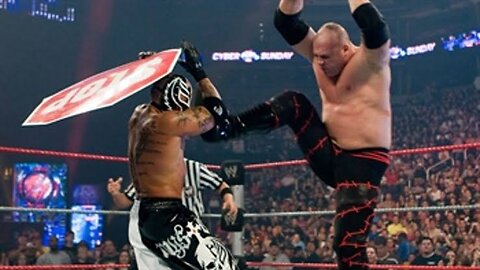 WWE Raw | Rey Mysterio VS The Big Show And Kane