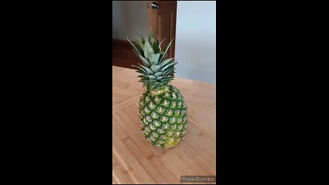 How to Tell if a Pineapple is RIPE and HOW to Cut it