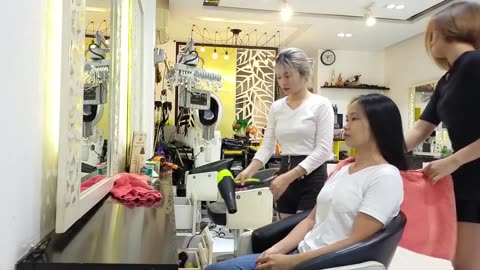 Lee Hair Salon - Barbershop in Vietnam with Perfect Relaxation Service For Men