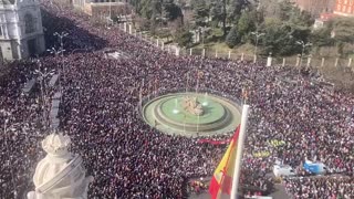 Spain health workers hold massive Madrid protest over state of health system