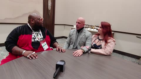 PORN Big Will with Front Porch swingers AVN 2023 Las Vegas NV January 2023