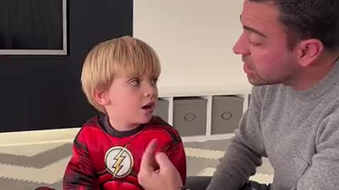 Xavi teaching his son the Barcelona anthem