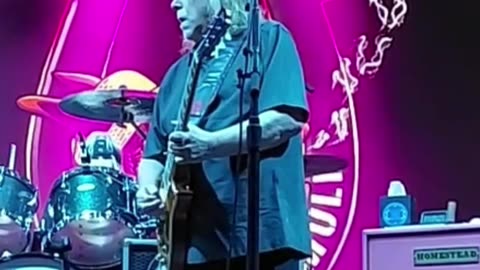 Warren Haynes (Gov't Mule) - LIVE @ 420Fest (Short 14)