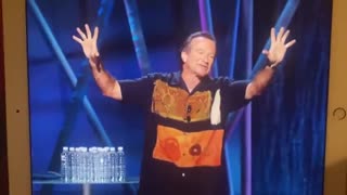 WHY WAS ROBIN WILLIAMS TALKING ABOUT BILL GATES RULING THE WORLD BACK IN 2002?