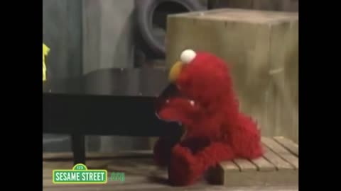 Cookie Monster Gets Mad at News Reporter and Elmo Becomes a Pianist