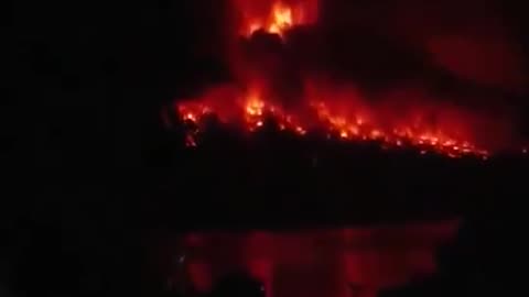 12,000 Evacuated as Lightning Bolts Spark Volcano Ash Cloud