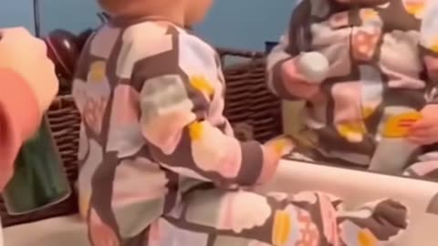 Cute Babies Reaction 100m views