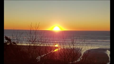 Sunset with some wind in 33 seconds at Ocean Shores Washington Pacific Beach Military Resort