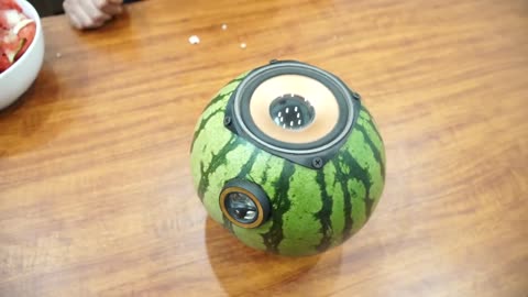 Creation - Restore Old - DIY Speaker by Watermelon - Good Idea