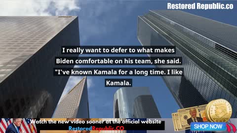 Liz Warren Raises Eyebrows When Asked if Kamala Should Be Biden's Running Mate in 2024