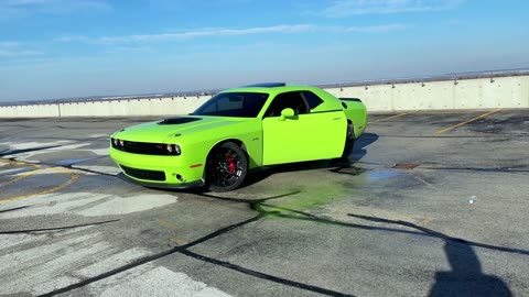 Reviewing 2023 Dodge Challenger (Last Call)with every option selected under 2 Minutes.