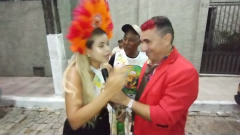 BLOCO DE CARNAVAL DEU FORMIGA NA PRAÇA