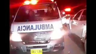Video | Camión se volcó en la vía San Gil a Bucaramanga