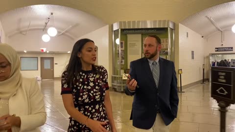 Rep. AOC suggests expanding federal EV tax credits to cover electric bikes during JTN interview