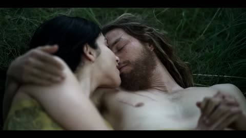 Vikings: Valhalla: Season 2 / Kissing Scene — Leif and Mariam (Sam Corlett and Hayat Kamille) | 2x06