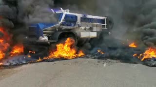 Angry protesters from Pelgrim in Isipingo block road with burning tyres