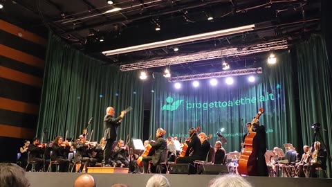 Orchestra filarmonica di Lucca, diretta da Andrea Colombini (Roma, video1)