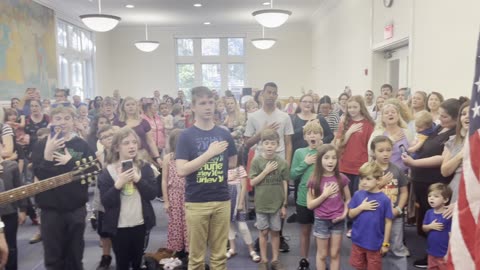 Coffey Anderson leads national anthem at Chatham County Public Library