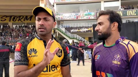 Wahab Riaz and Iftikhar Ahmed enjoying sixes, PSL8