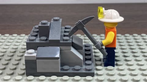Mining with Pickaxe Lego Stop Motion
