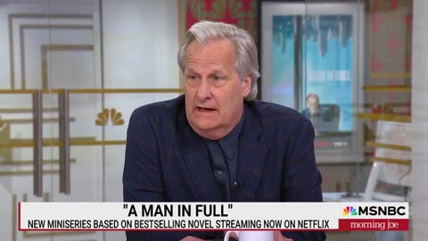 Actor Jeff Daniels Wants 'Flyover Country' To Realize Trump Talks Down To them