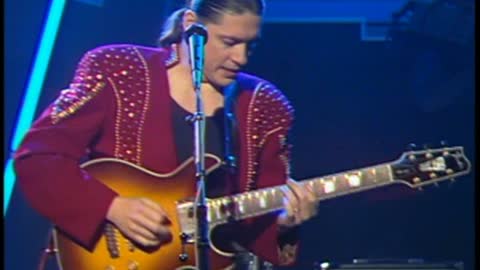 Robben Ford and The Blue Line - The Brother (Live)