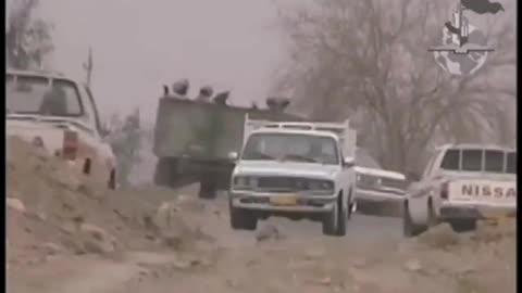 ( Iraq War / Occupation ) Humvee hit by IED