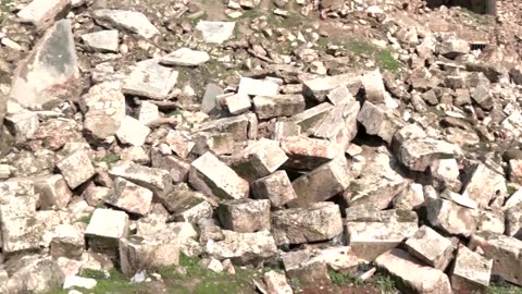 Quake takes toll on ancient Aleppo citadel