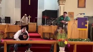 Man arrested, charged after trying to shoot pastor during sermon In Pittsburgh