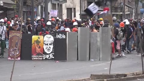 Anti-government protesters clash with police in Peru