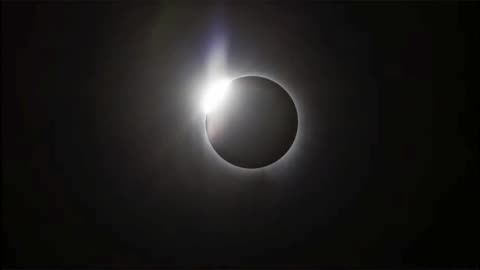 Astronomy Picture of the Day - May 06 - A Total Solar Eclipse from Sliver to Ring