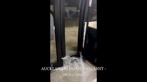 STATE OF EMERGENCY!!! New Zealand, EVACUATION, Severe flooding in Auckland!