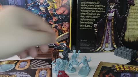 Hero Quest Mage in the Mirror Quest Pack (Avalon Hill Hasbro)