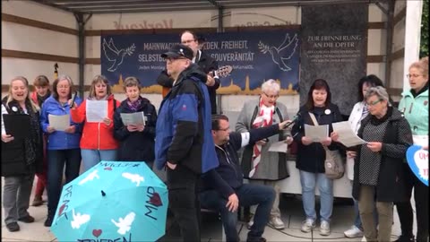 SPAZIERSÄNGER - DIE MACHT AN DER SPREE - BAUTZEN, Kornmarkt, 06 05 2024, 170. MAHNWACHE 🕊