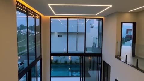 526 m2 modern Brazilian House Video