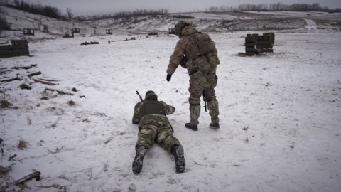 Russia Shows Its Soldiers Training To Use Assault Rifles Before Being Sent To The Front Lines