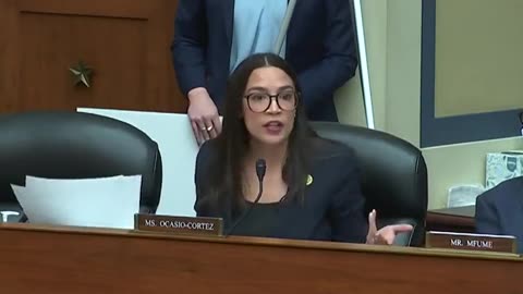 AOC on the Twitter Investigation: "We're talking about Hunter Biden's half fake Laptop Story"