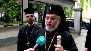 Старозагорският митрополит Киприан уми нозете на 11 свещеници и един мирянин