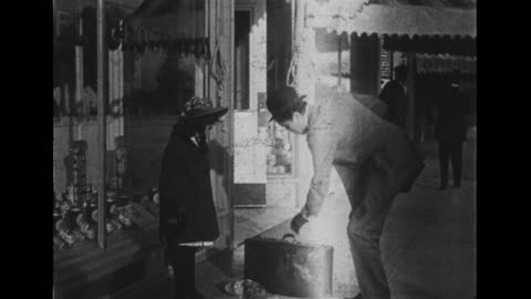 The Newlyweds (1910 Original Black & White Film)