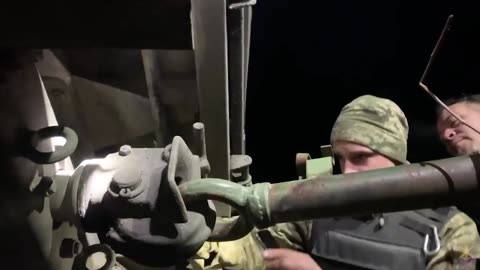 WAR IN UKRAINE: Ukrainian Navy's Artillery Troops Train At Night To Take Out Russian Tanks