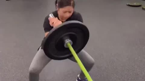 Glutes and Shoulders barbell weight lifting workouts
