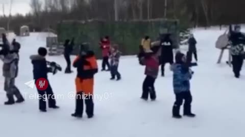 Kids in Grade School are Now Required to Do Military Training Drills in Russia