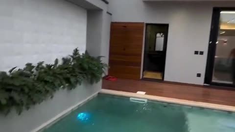 241 m2 3 yatak odalı modern şehir evi - Video