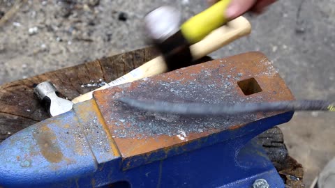 How to make a knife from all thread - knife making on a budget - Forging a knife without power tools