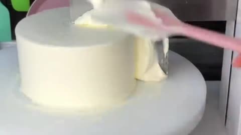 Cake icing Satisfying