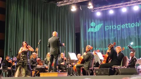 Sara Guidi (soprano) + tenore, con l'Orchestra filarmonica di Lucca