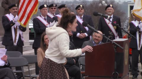 Gianna Jessen states God honors those who honor him without fear