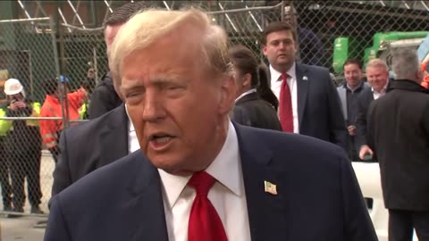 President Trump makes Surprise Campaign visit to Midtown Construction Site