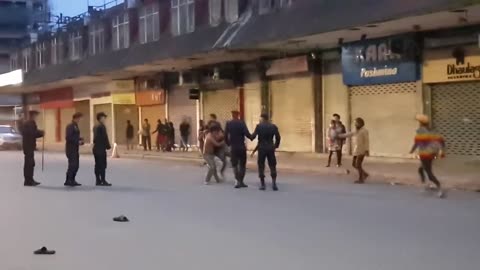 Gang Fight in Thamel ]] Street boy Kathmandu ,Nepal