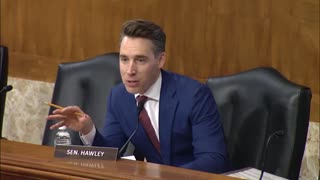 🔥 Sen Josh Hawley · Talk about corruption!